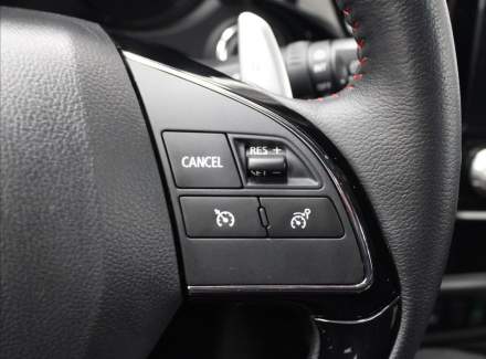 Mitsubishi - Outlander