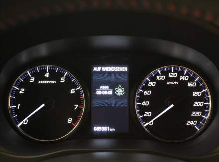 Mitsubishi - Outlander