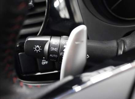 Mitsubishi - Outlander