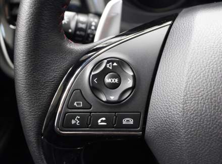 Mitsubishi - Outlander