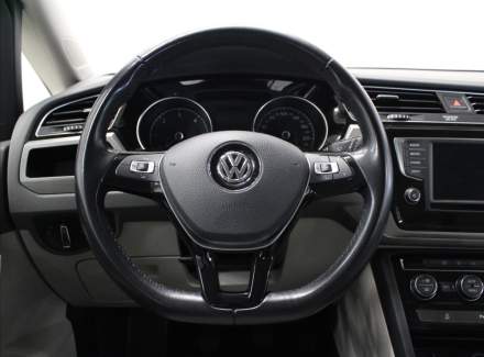 Volkswagen - Touran