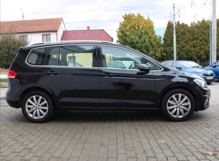 Volkswagen - Touran
