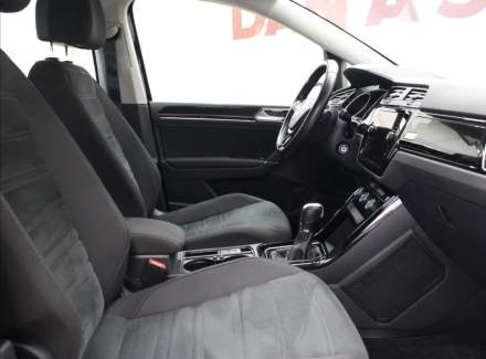 Volkswagen - Touran