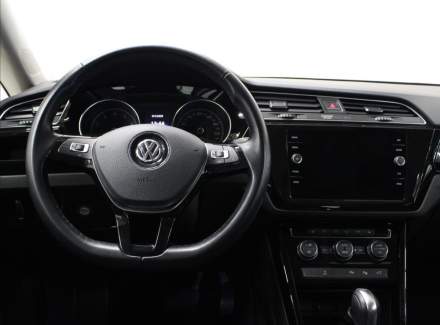 Volkswagen - Touran
