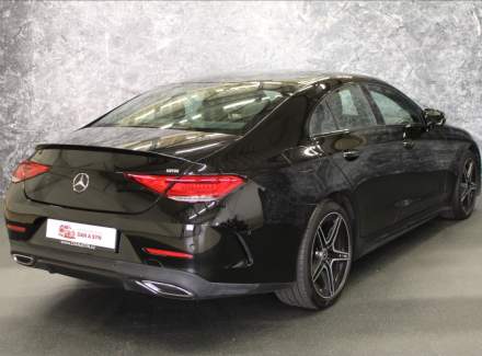 Mercedes-Benz - CLS