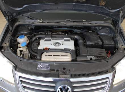 Volkswagen - Touran