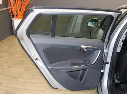 Volvo - V60