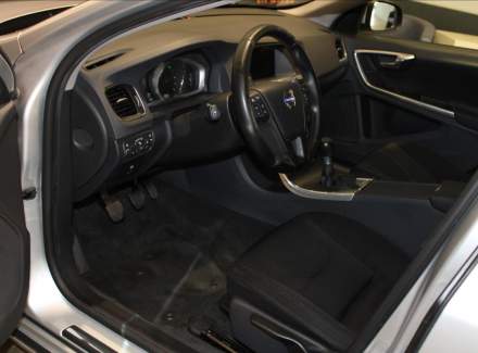 Volvo - V60
