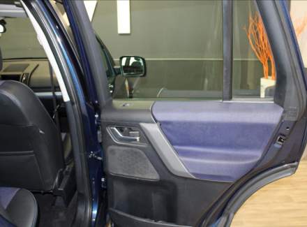 Land Rover - Freelander