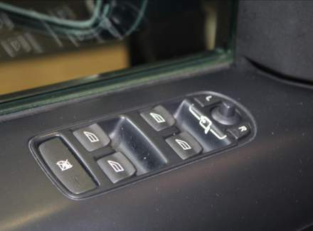 Land Rover - Freelander