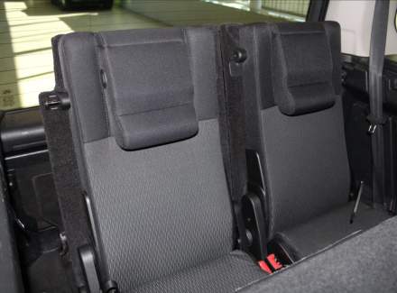 Land Rover - Discovery