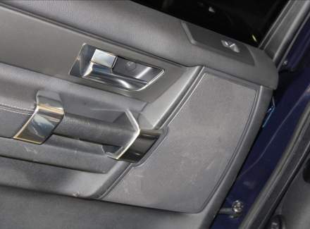 Land Rover - Discovery