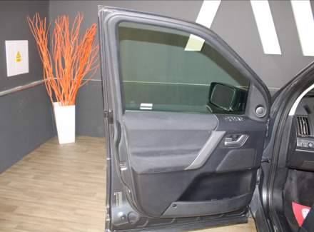Land Rover - Freelander