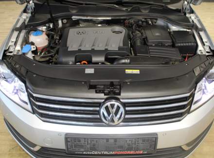 Volkswagen - Passat