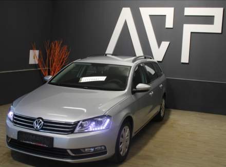 Volkswagen - Passat