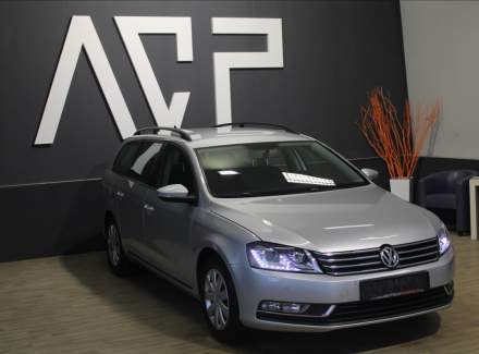 Volkswagen - Passat