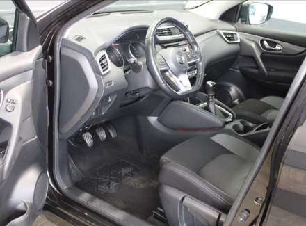 Nissan - Qashqai