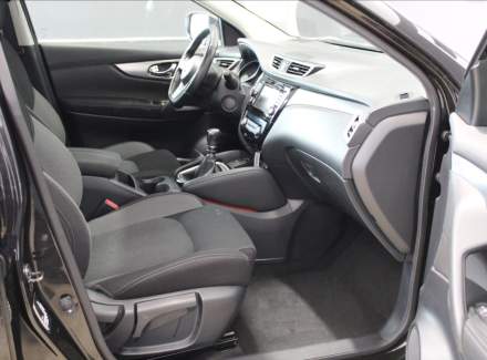 Nissan - Qashqai