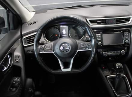 Nissan - Qashqai