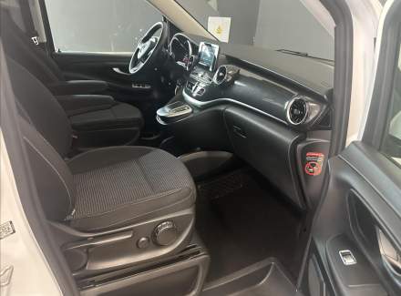 Mercedes-Benz - V-class