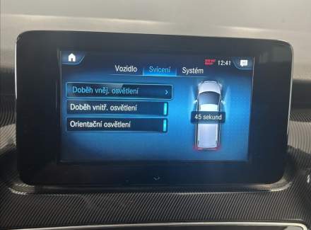 Mercedes-Benz - V-class