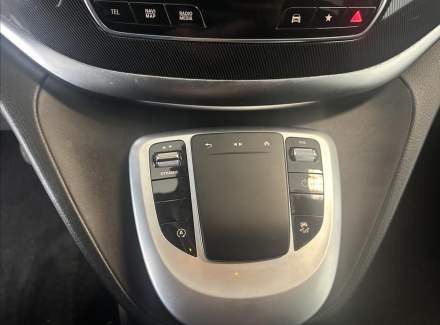 Mercedes-Benz - V-class