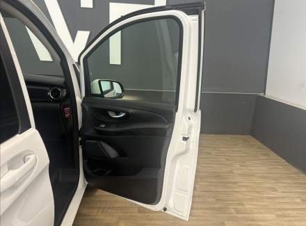 Mercedes-Benz - V-class