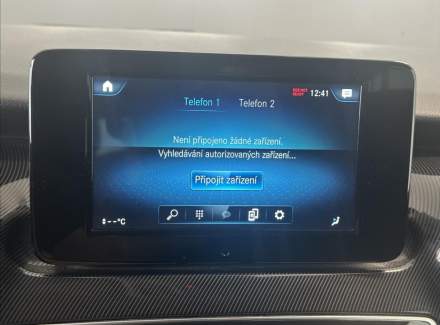 Mercedes-Benz - V-class