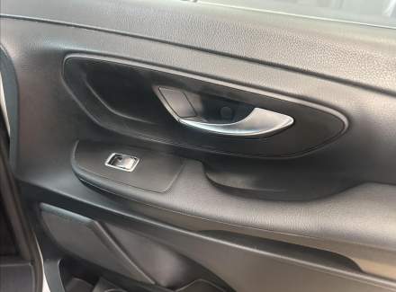 Mercedes-Benz - V-class