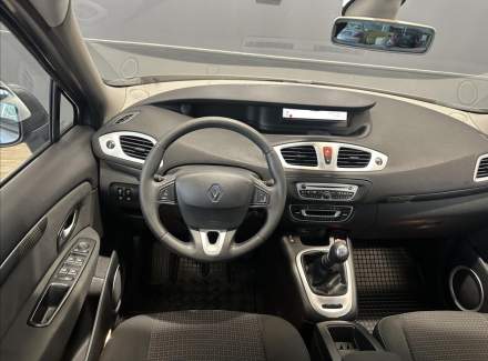 Renault - Scenic