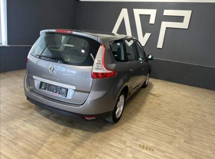 Renault - Scenic