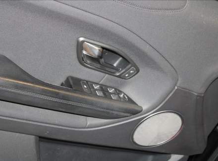 Land Rover - Range Rover Evoque