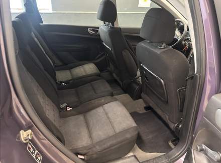 Peugeot - 307