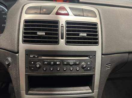 Peugeot - 307