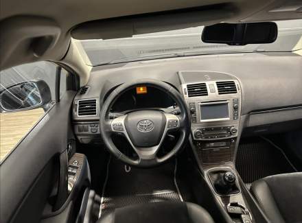 Toyota - Avensis