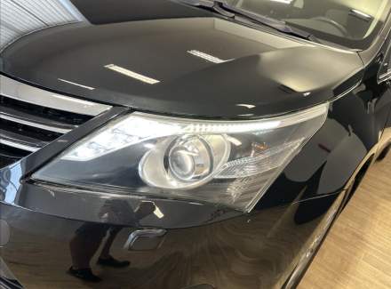 Toyota - Avensis