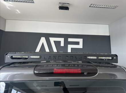 Land Rover - Discovery