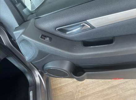 Mercedes-Benz - A-class