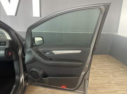 Mercedes-Benz - A-class