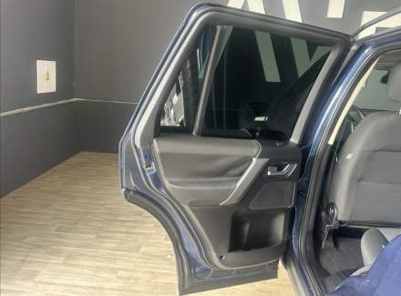 Land Rover - Freelander