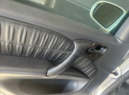 Mercedes-Benz - M-class