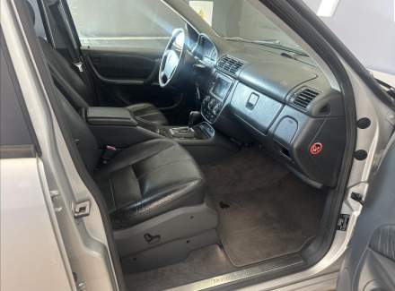 Mercedes-Benz - M-class