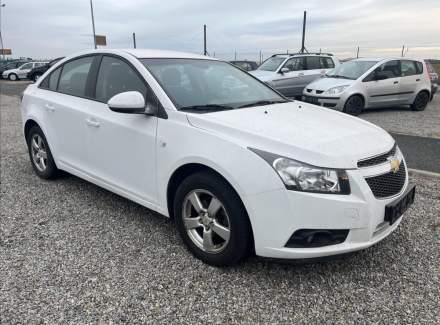 Chevrolet - Cruze