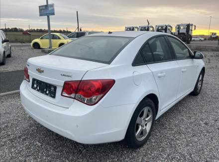 Chevrolet - Cruze