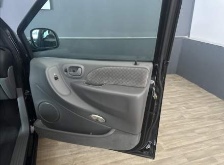 Chrysler - Voyager