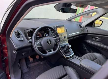 Renault - Scenic
