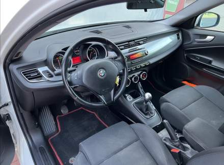 Alfa Romeo - Giulietta