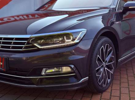Volkswagen - Passat