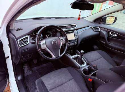 Nissan - Qashqai