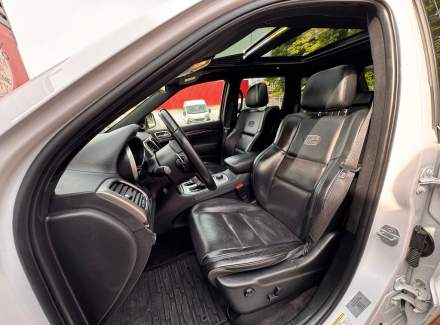 Jeep - Grand Cherokee